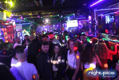 DJ KFIVE crowd energy